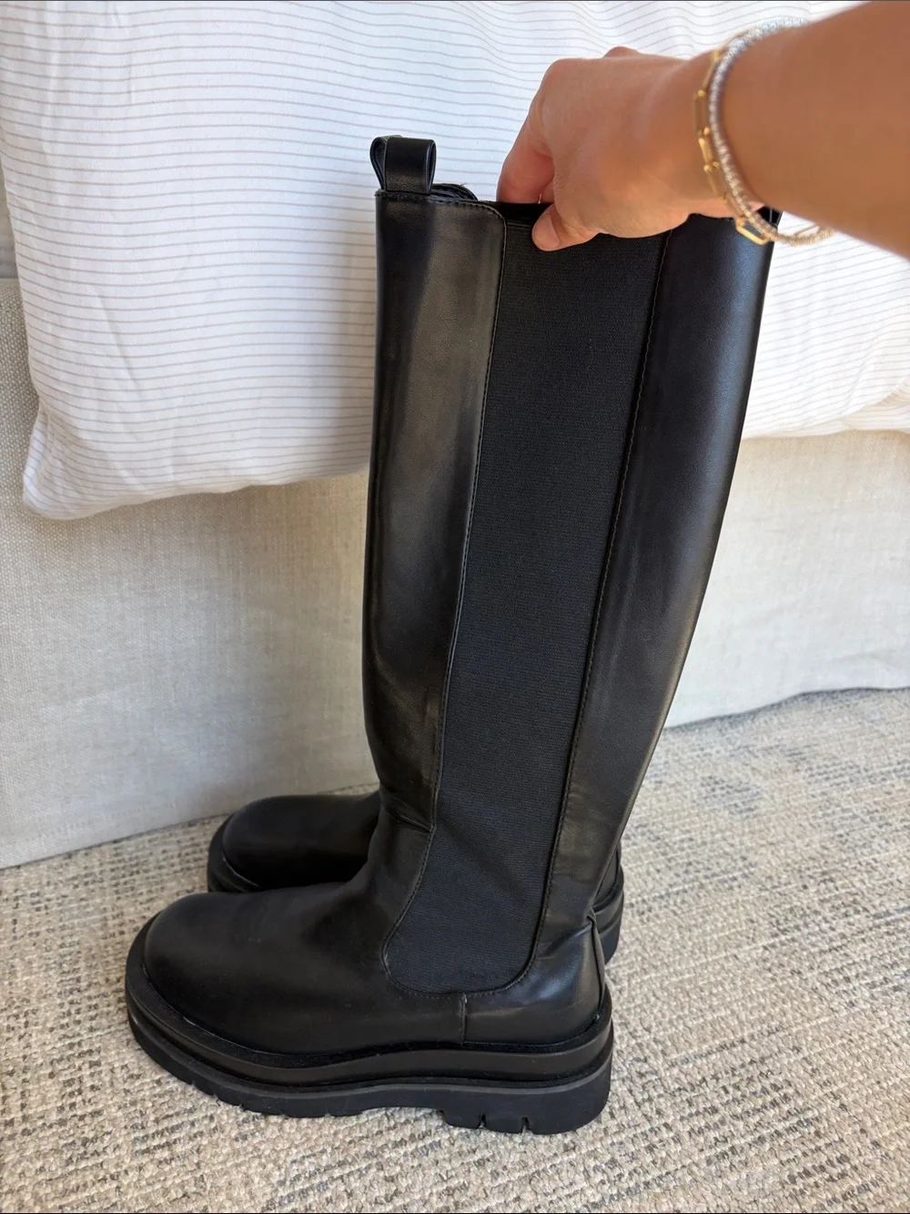 Billini Wynona Black Chelsea-Style Knee Boots - Women